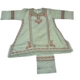 Grill's 2 pcs Suit Loan Summer "Experience the Art of Embroidery: Two-Piece Loan Solutions for the Discerning